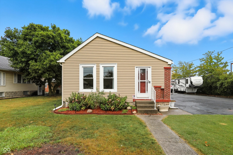 Listing Image 2