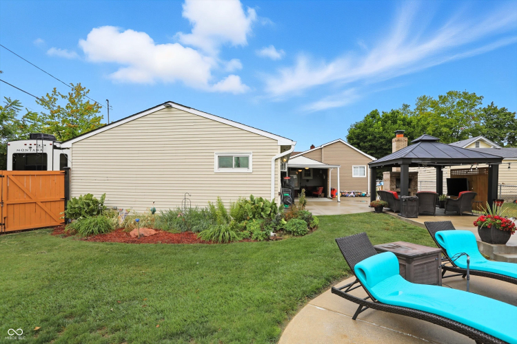 Listing Image 52