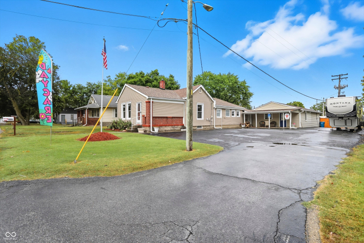 Listing Image 62