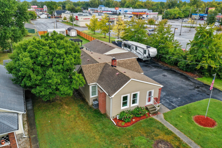 Listing Image 71