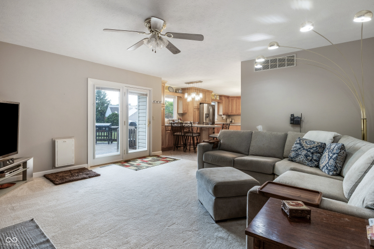 Listing Image 17