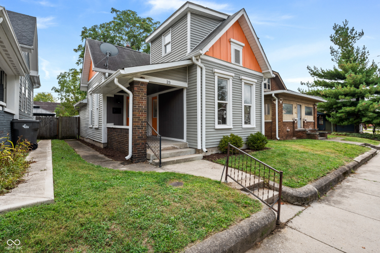 Listing Image 2