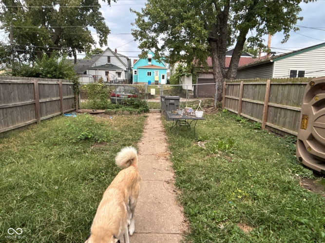 Listing Image 21