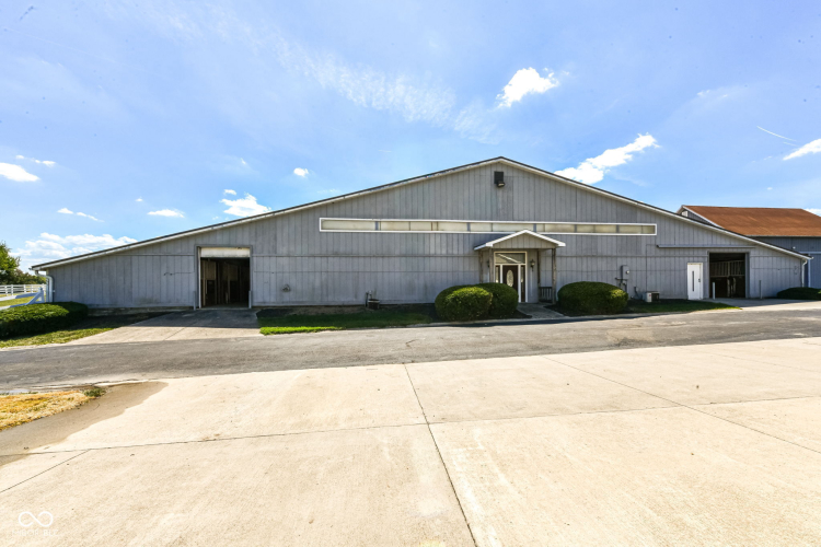Listing Image 5