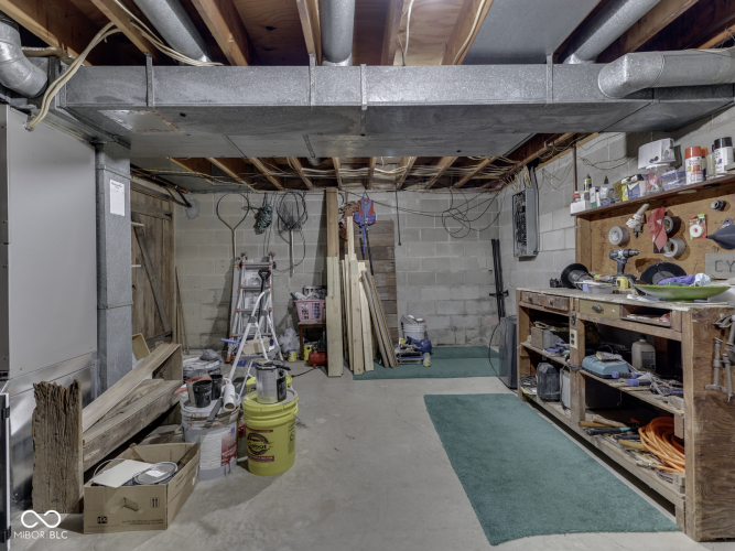Listing Image 71