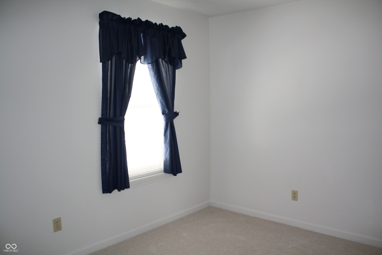 Listing Image 28