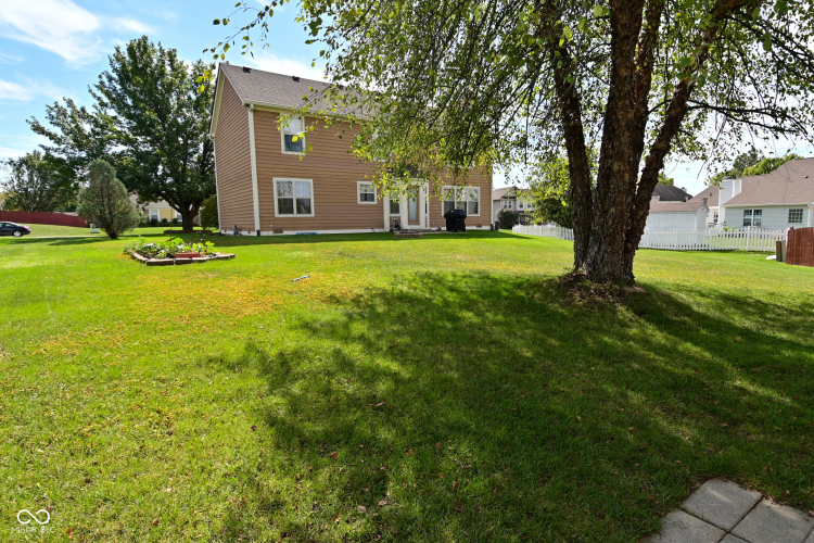 Listing Image 36