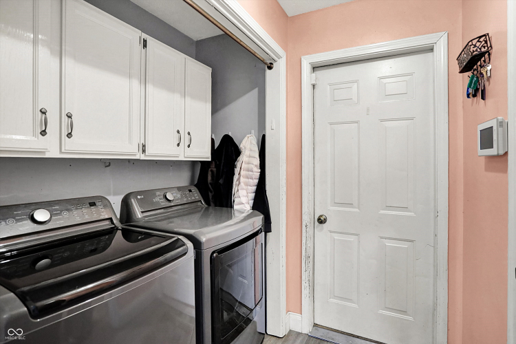 Listing Image 20