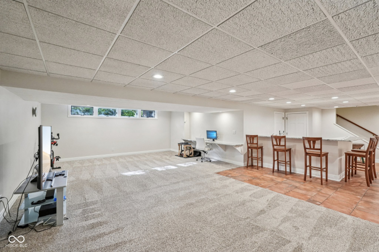 Listing Image 61