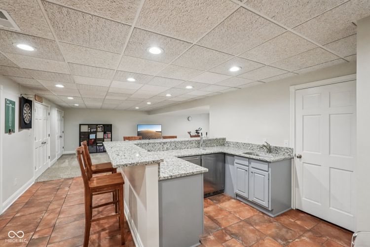 Listing Image 62