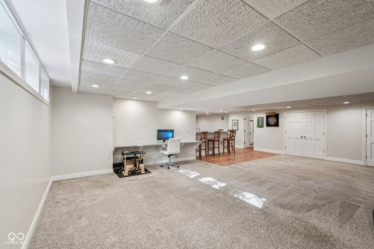 Listing Image 66