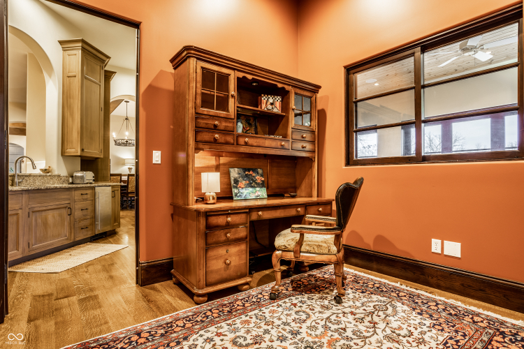 Listing Image 23