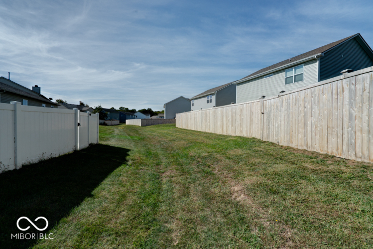 Listing Image 54
