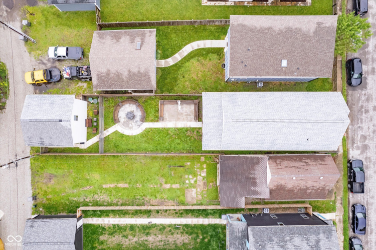 Listing Image 44