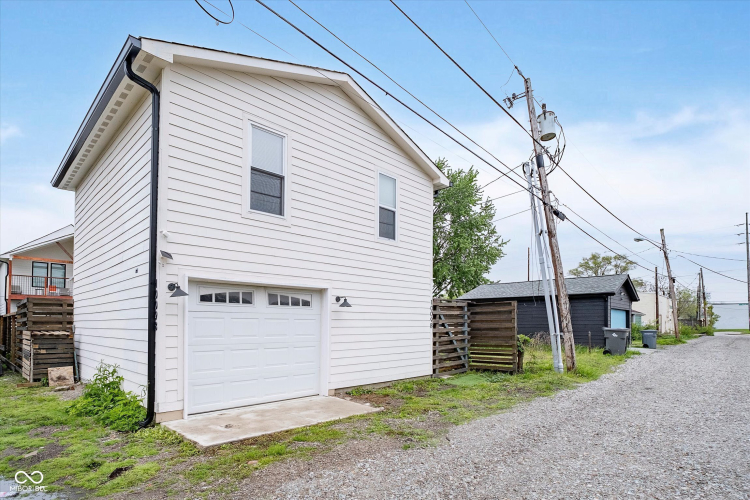 Listing Image 47