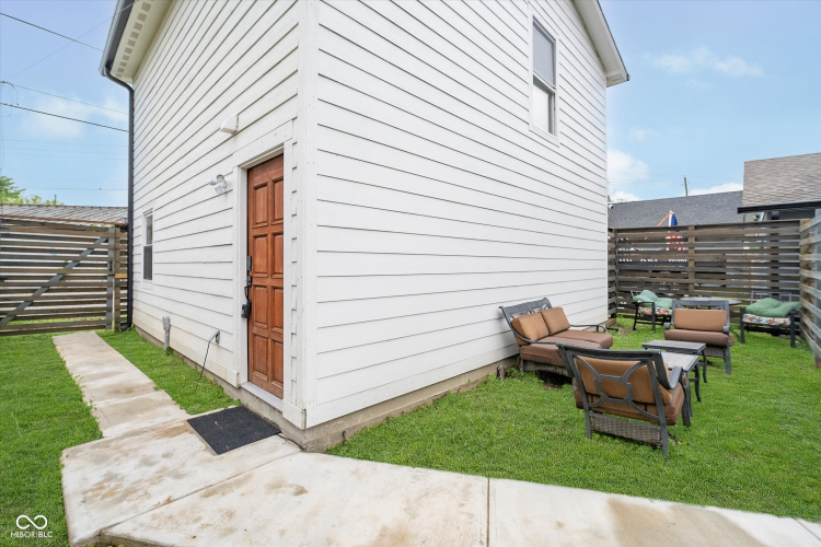 Listing Image 49