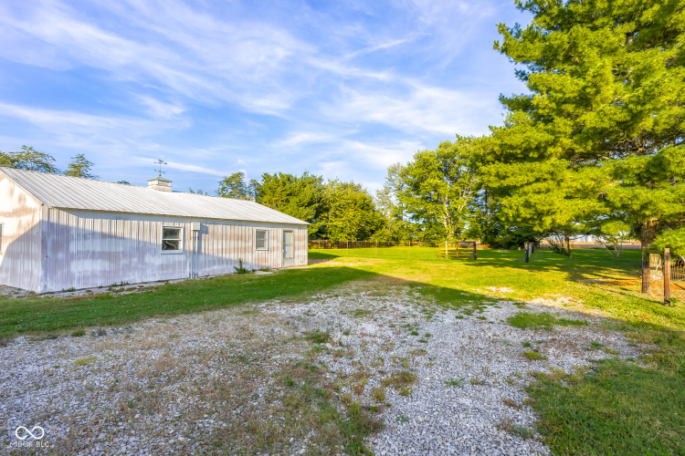 Listing Image 53