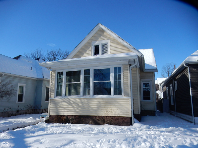 Listing Image 2
