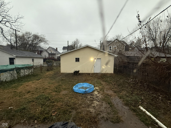 Listing Image 14