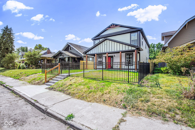 Listing Image 3
