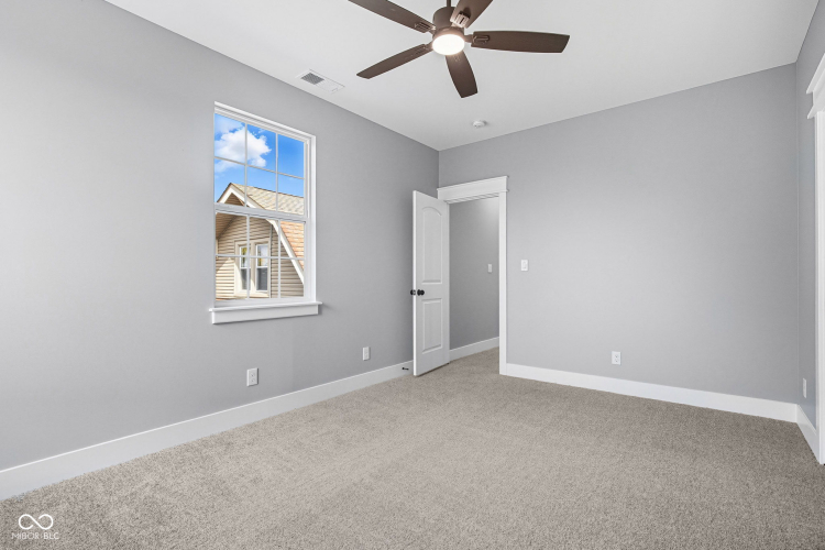 Listing Image 57