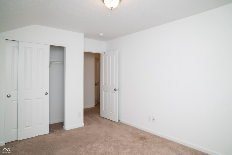 Listing Image 39