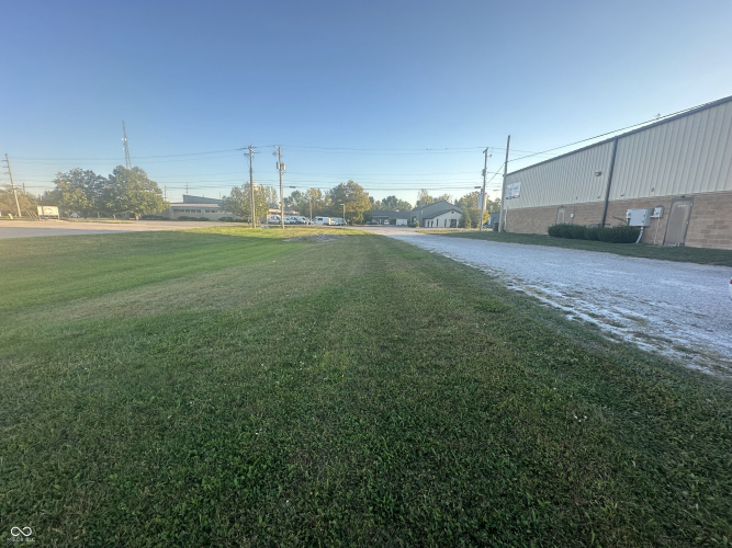 Listing Image 7