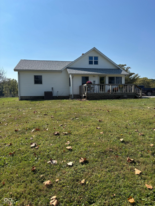 6951 W 450 S Columbus IN 47201 (House For Sale) | MLS 22066672