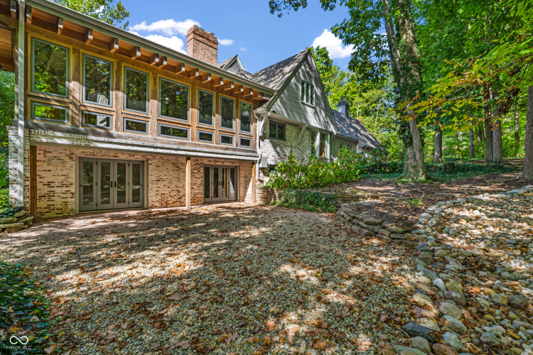 Listing Image 56