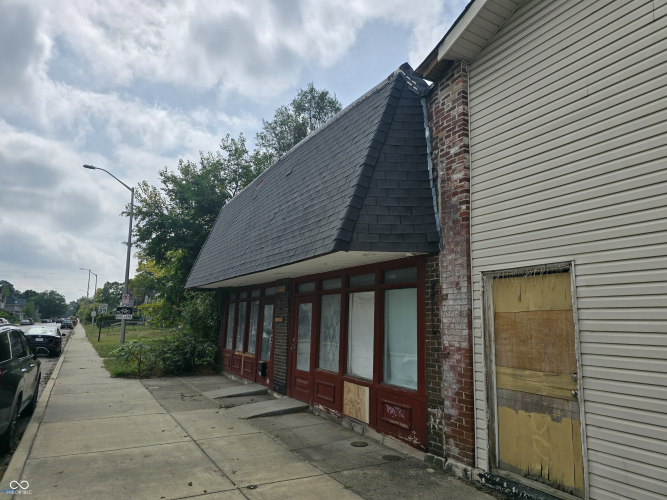 Listing Image 2