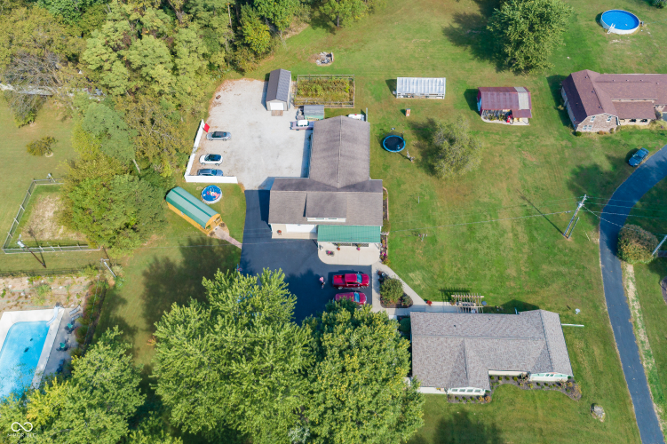 Listing Image 16