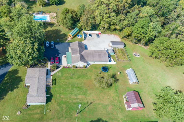 Listing Image 22