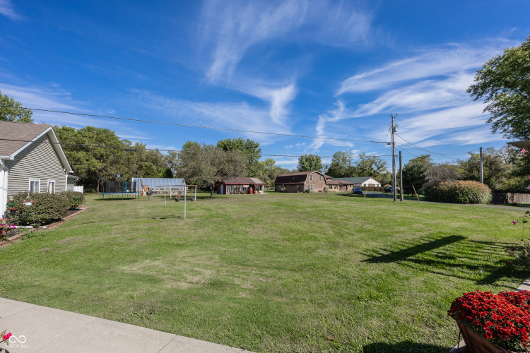 Listing Image 33