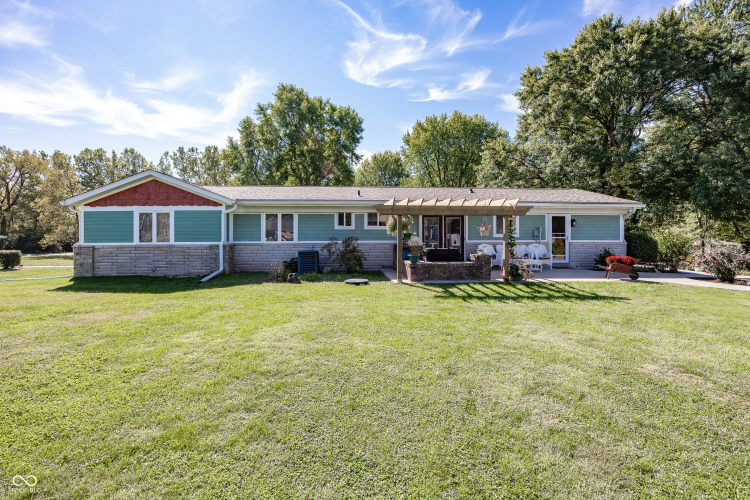 Listing Image 40