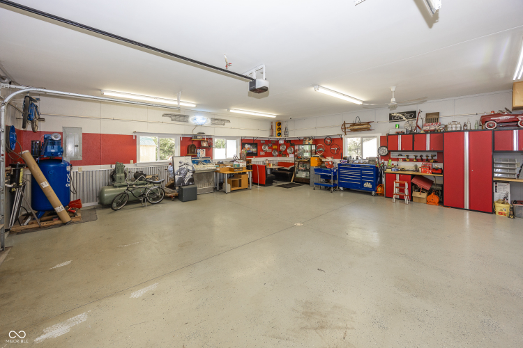 Listing Image 48