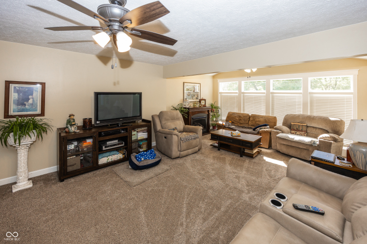 Listing Image 60