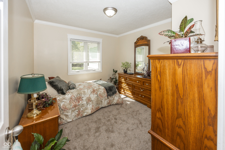 Listing Image 75