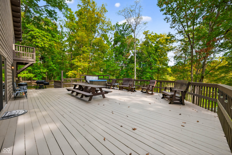 Listing Image 160