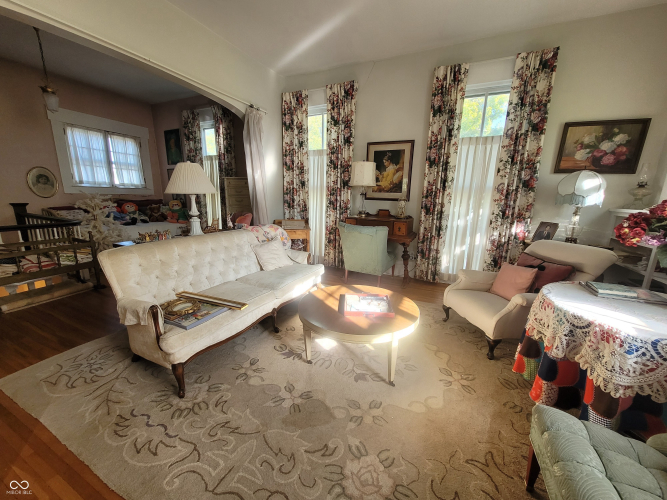Listing Image 21