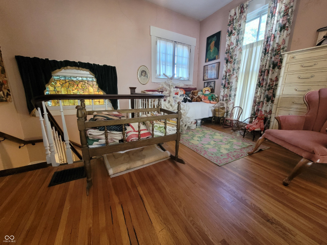 Listing Image 22