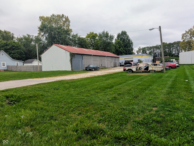 Listing Image 37