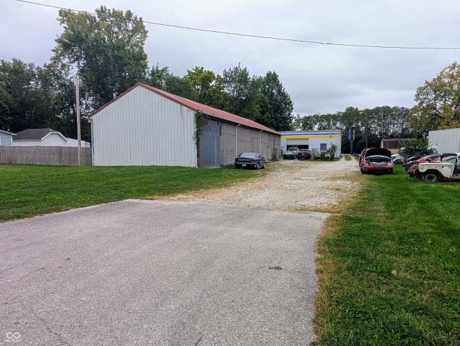 Listing Image 38