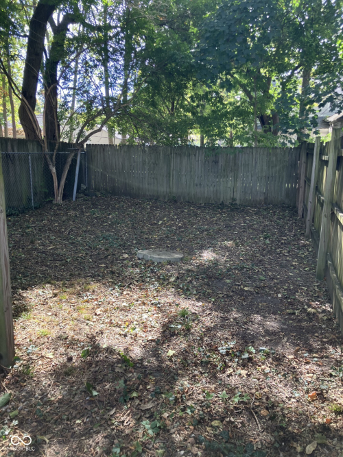 Listing Image 14
