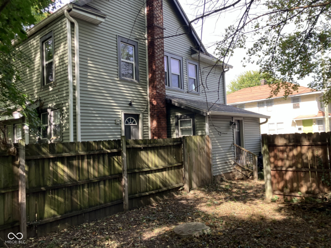 Listing Image 15