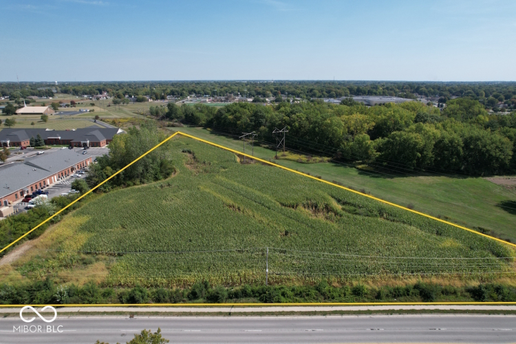 Listing Image 6