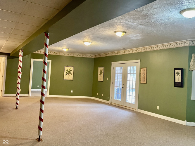 Listing Image 37