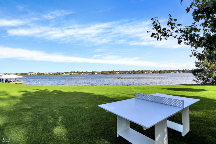 Listing Image 90