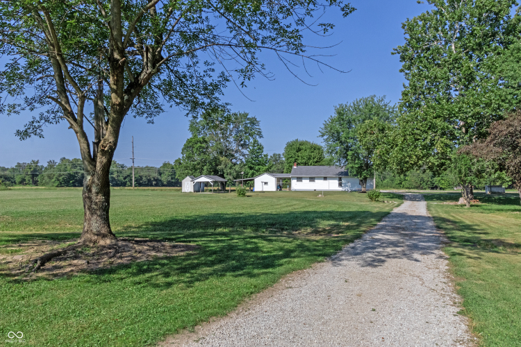 Listing Image 24
