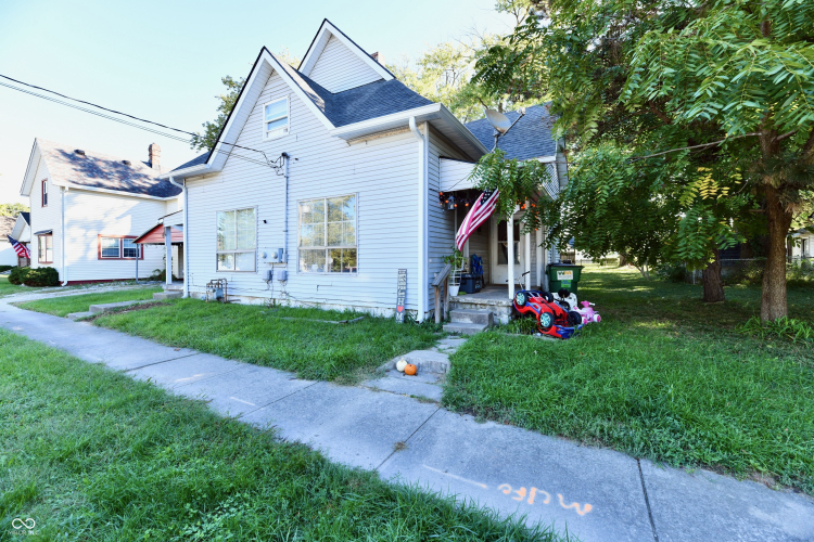 Listing Image 3