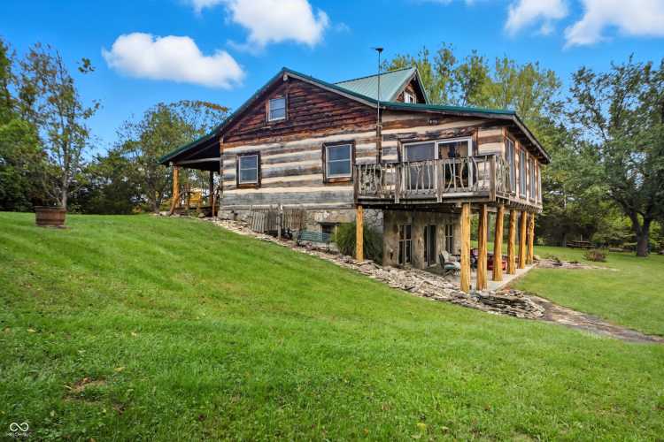 Listing Image 8